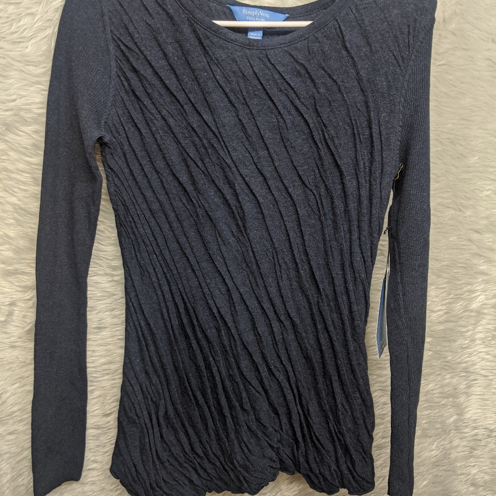 NEW--Simply Vera--Vera Wang crinkle top--small